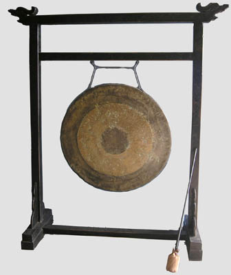 Gong Real (frame size H: 2.2m x W: 1.9m x D: 0.6m) 