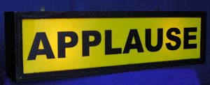 Studio Sign Applause (0.2m x 0.8m x 0.2m)