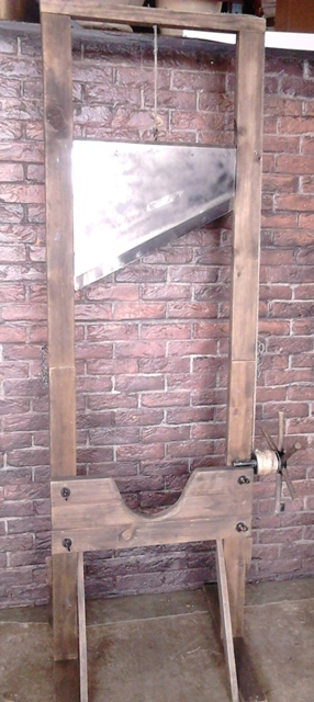 Guillotine (2.3 x 0.9 x 0.7m) - First Scene - NZ's largest prop