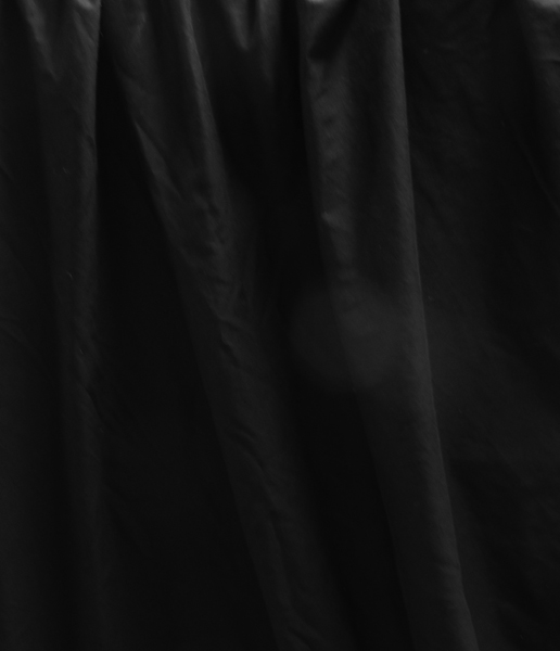 Curtain Drill Black (W: 4m x H: 4m)