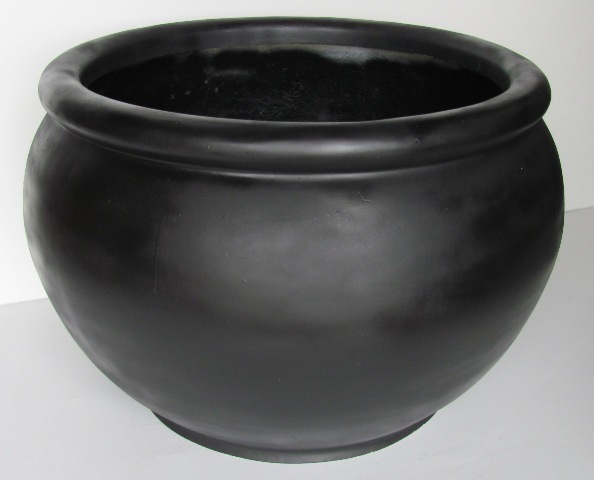 Cauldron Large Fibreglass Smooth (0.80m x 0.55m dia)