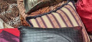 Cushions / Pillows