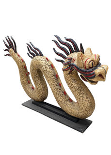 Dragon Small (H: 0.64m x L: 1m)