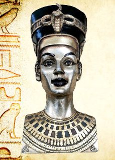Nefertiti Head - Wall Hung Gold & Black (H: 35cm)