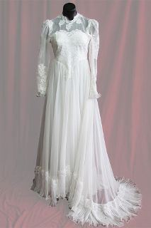 Wedding Dress Victorian Style Fluted Hem sz. 10