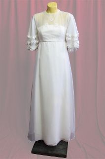Wedding Dress 1960s High Neck Flower Detail sz.8