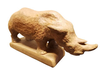 Wooden Rhino Ornament (H: 22cm x L: 30cm x W: 10cm)