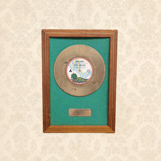 Gold Record / Music Award #2 (H: 60cm W: 30cm)