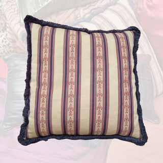 Cushion Medium - Fleur-de-Lis Pattern w/ Navy fringe (20cm)