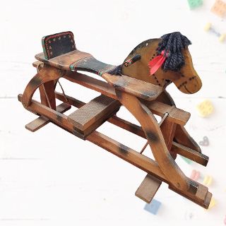 Rocking Horse Wood Grain (H: 60cm x W: 29cm x L: 110cm)