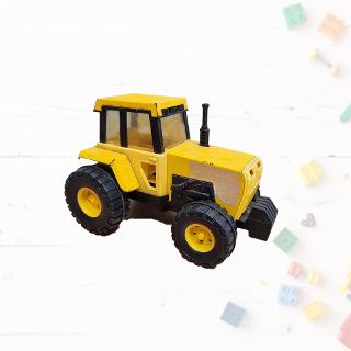 Toy Metal Tractor Yellow (H: 13cm x L: 20cm x W: 12.5 cm)