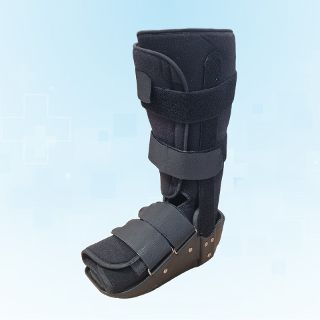 Moon Boot Black - Medium (Fits women shoe size 8 - 10 1/2, Men 7 - 9)
