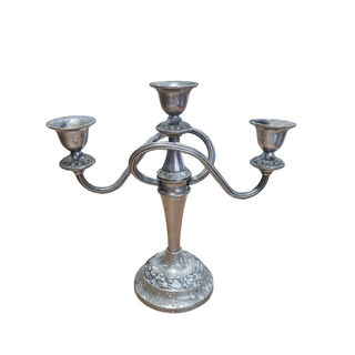 Silver Table Candelabra 3pt w/ Curved Arms Smaller (H: 25cm x W: 25cm x D: 11cm)