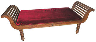 Chaise Lounge #1 Day Bed Wooden Slatted (H: 0.75m W: 2.1m D: 0.75m)